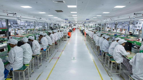 库克急啥？八家代工厂撤离后，苹果再启通信设备销售转移，背后逻辑何在？